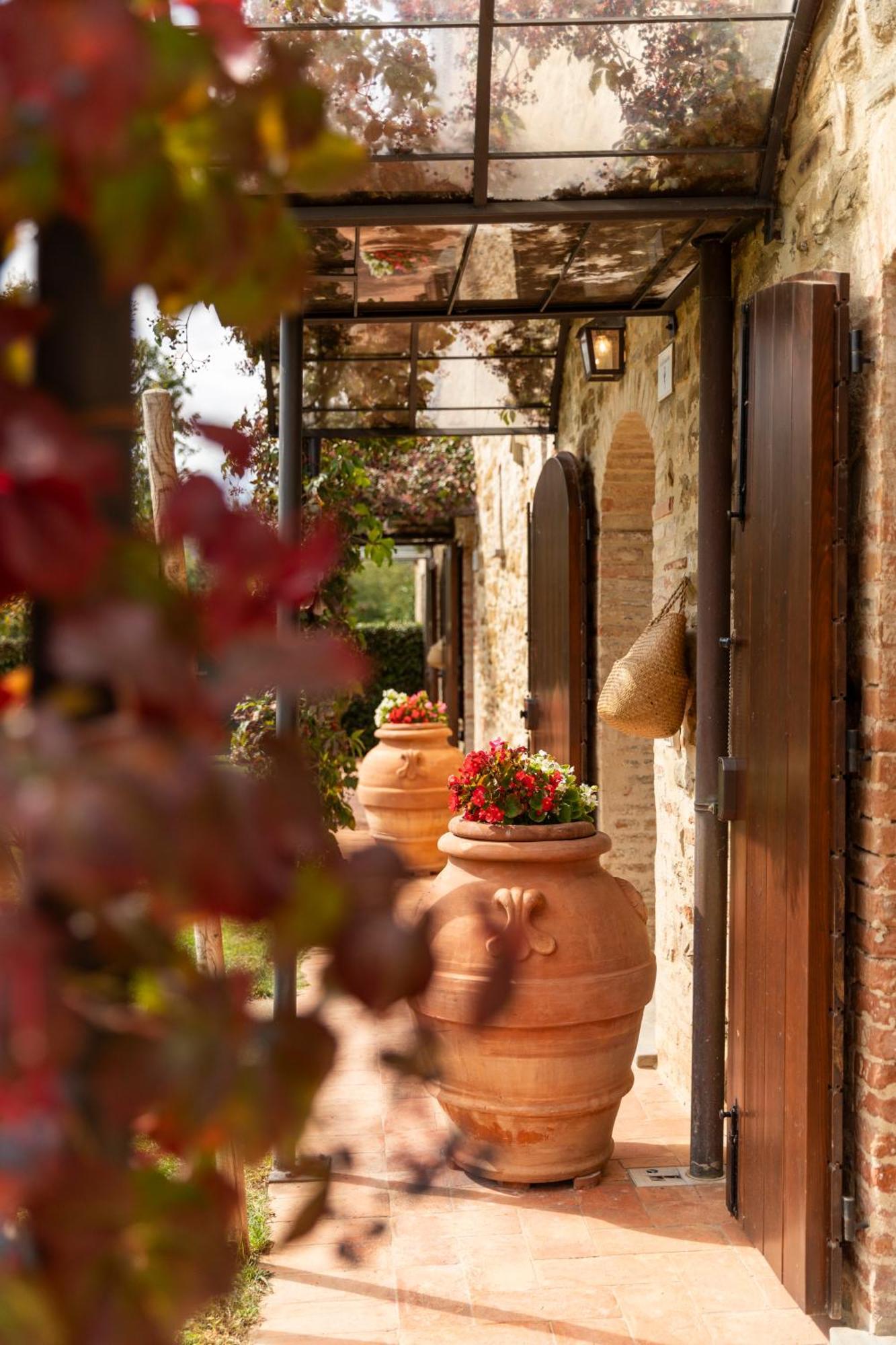 גוביו Agriturismo I Gelsi Di Santa Cristina מראה חיצוני תמונה
