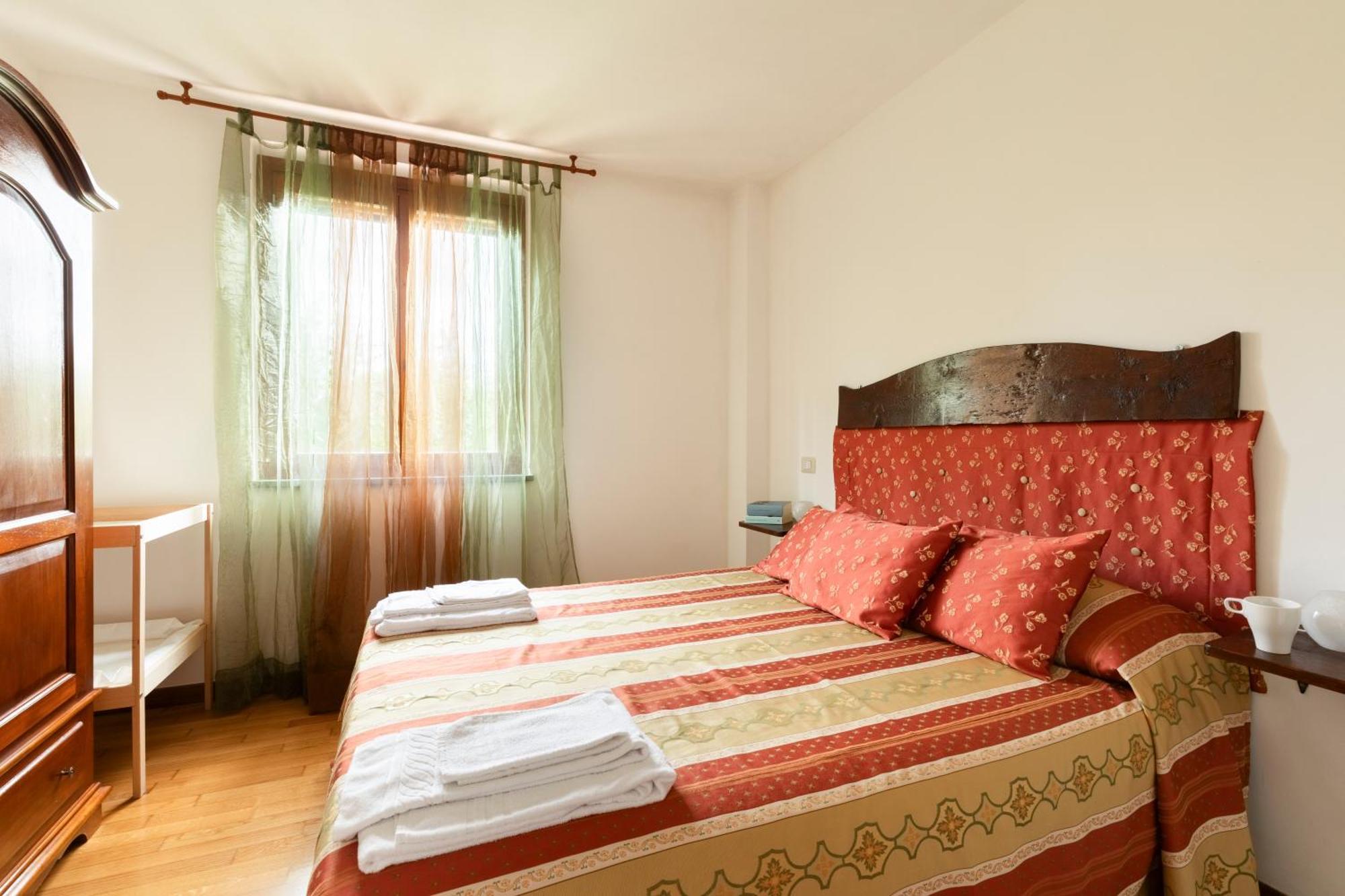 גוביו Agriturismo I Gelsi Di Santa Cristina מראה חיצוני תמונה