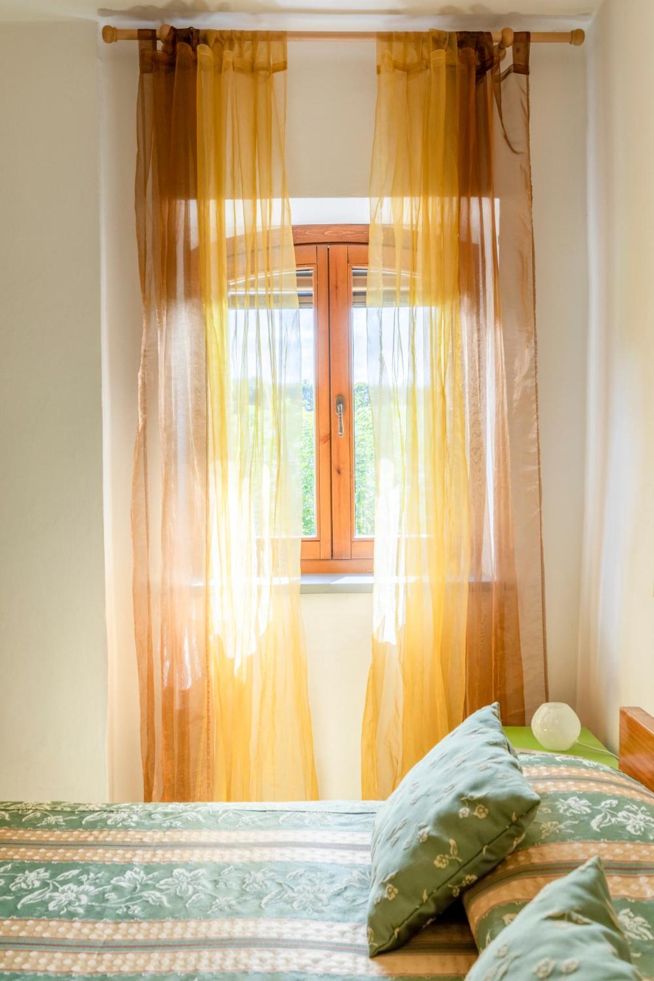 גוביו Agriturismo I Gelsi Di Santa Cristina מראה חיצוני תמונה