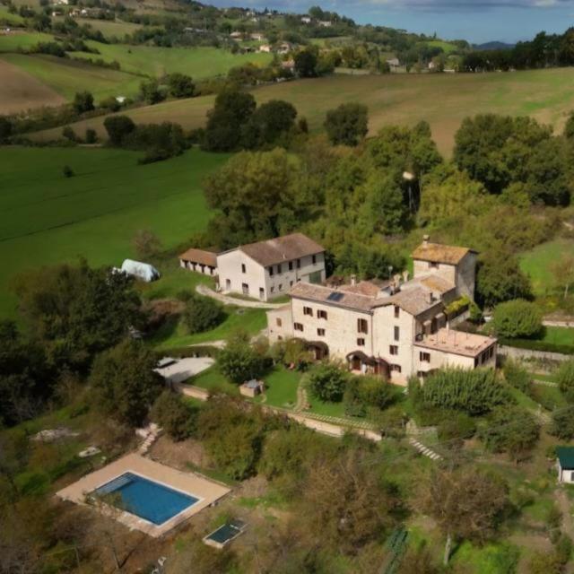 גוביו Agriturismo I Gelsi Di Santa Cristina מראה חיצוני תמונה