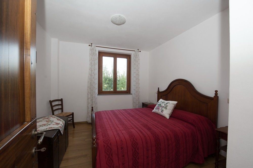 גוביו Agriturismo I Gelsi Di Santa Cristina מראה חיצוני תמונה